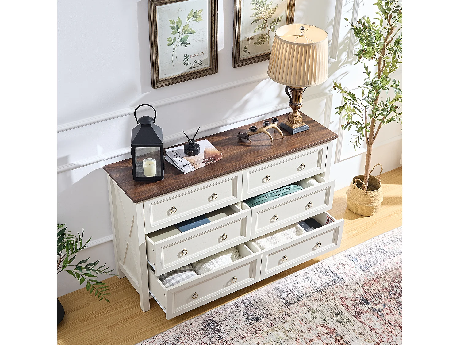 Commode vintage blanche avec 6 tiroirs, poignées en aluminium, plateau en noyer (137x40x79.5 cm)