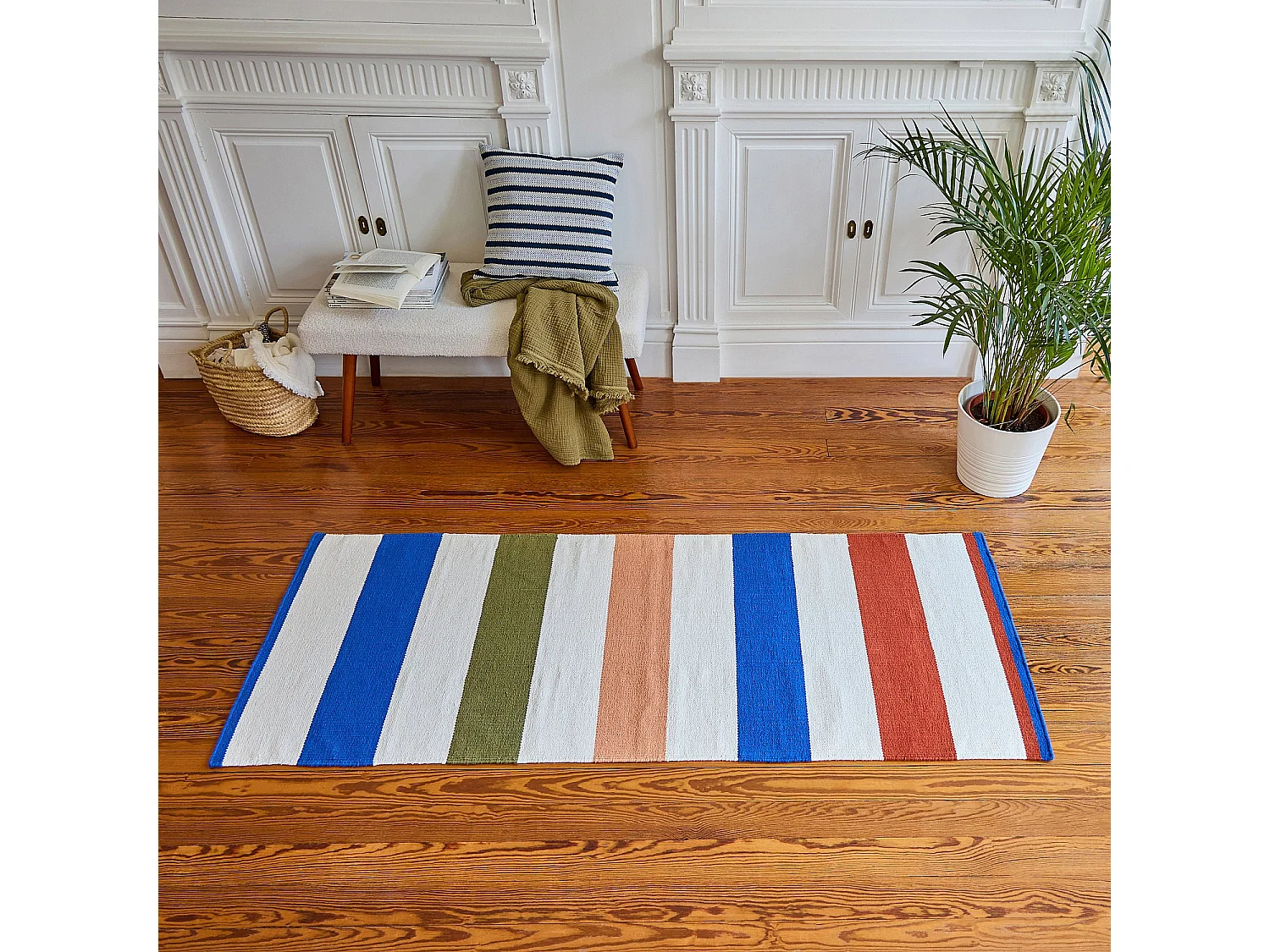 Habitat - Tapis tissé en coton - 75 x 180 cm - Bleu électrique - Design by Floriane Jacques - Claudie