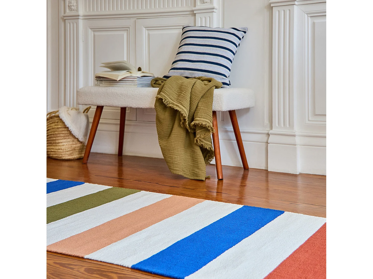 Habitat - Tapis tissé en coton - 75 x 180 cm - Bleu électrique - Design by Floriane Jacques - Claudie