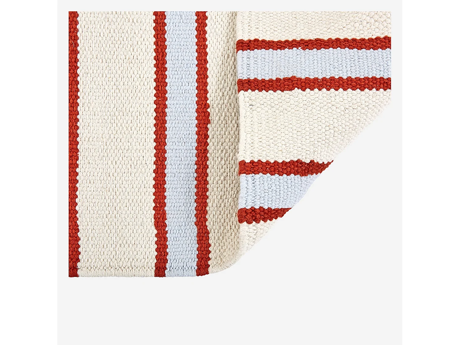 Habitat - Tapis tissé plat en coton - 75 x 180 cm - Bleu ciel - Design by Floriane Jacques - Ceylan