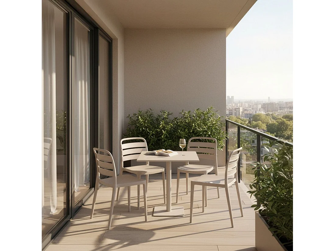 Chaise d'extérieur en plastique beige 42x80 cm-Zira