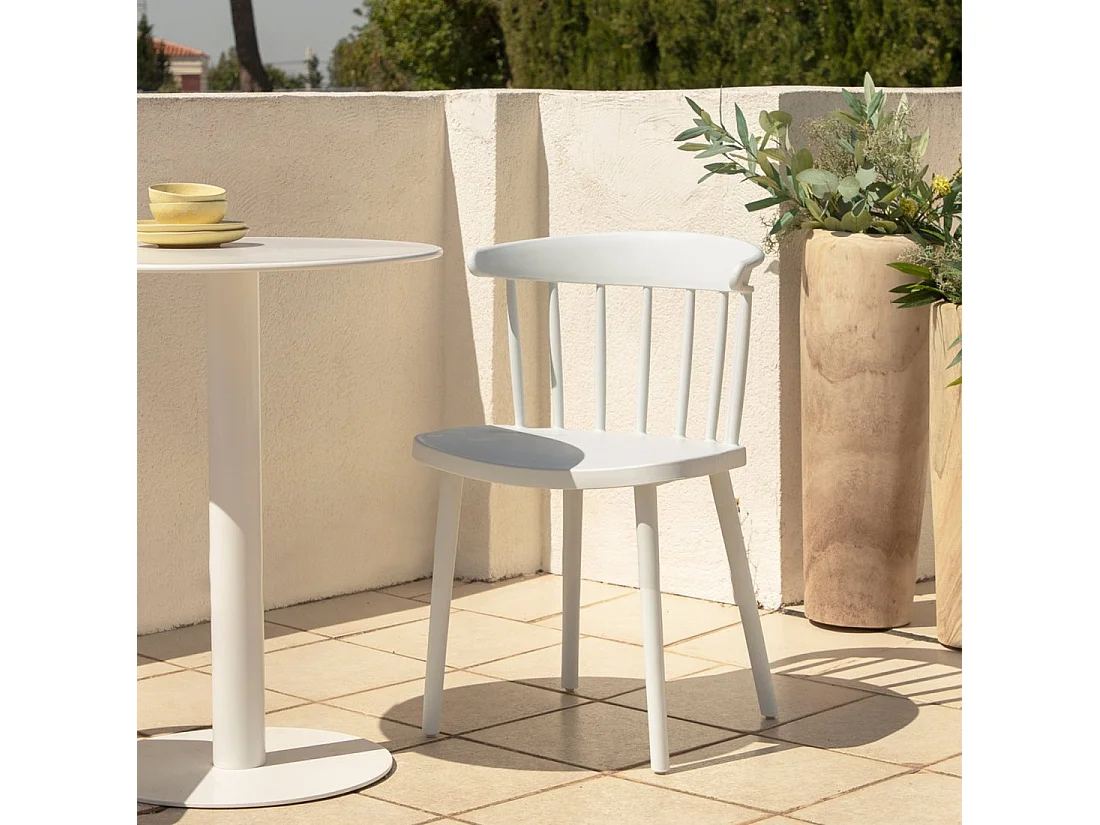 Chaise d'extérieur en plastique blanc 48x75 cm-Mirka