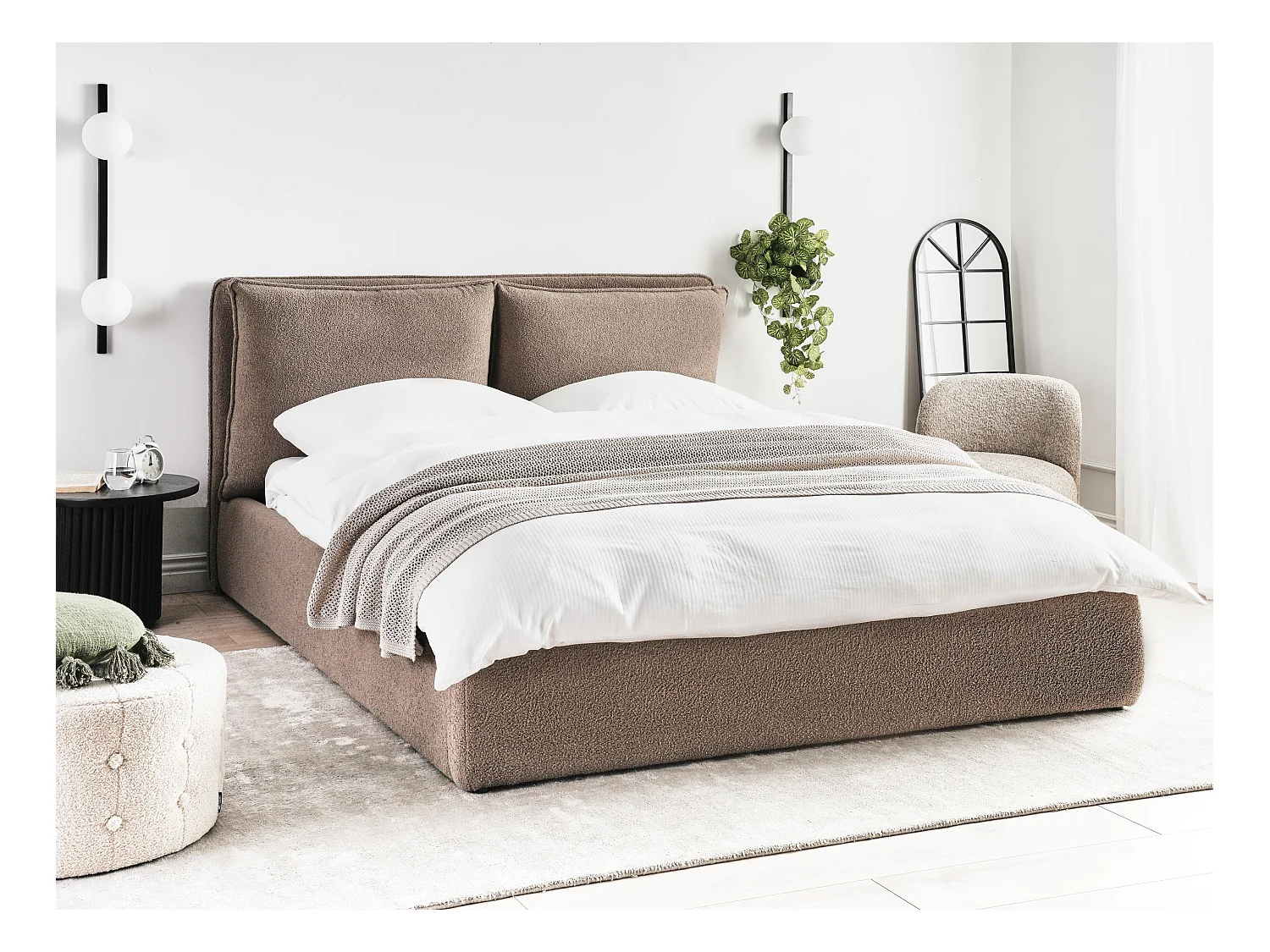 Lit ottoman Bouclé BAJONNA 160 x 200 cm Marron