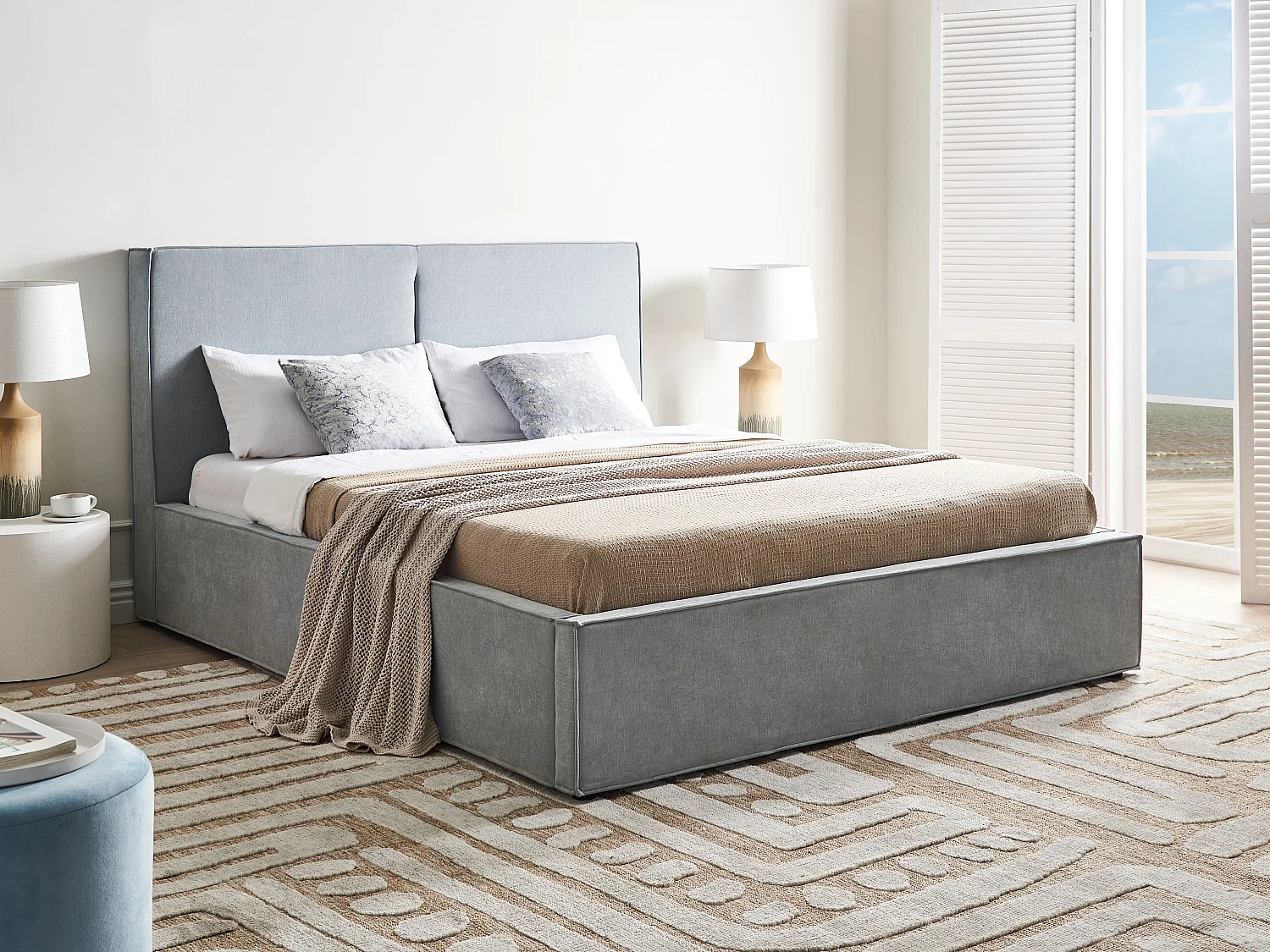 Bett mit Stauraum Stoff MOISSAC 160 x 200 cm Hellblau