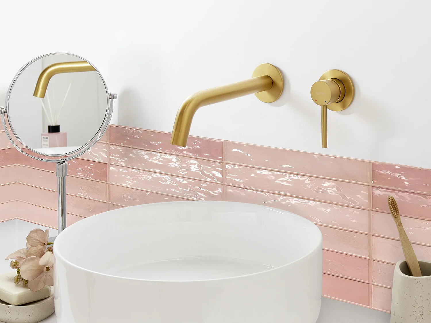 Robinet de lavabo mural TRAFUL Laiton Doré