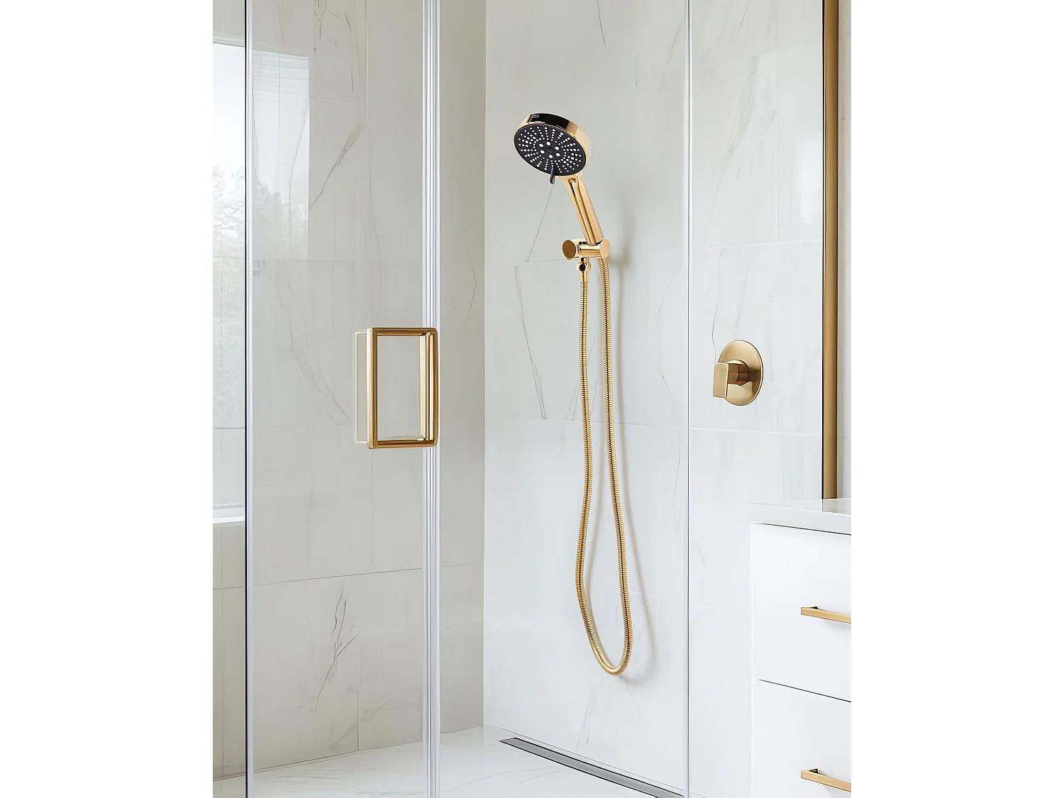 Kit de pommeau de douche avec tuyau flexible MAPIRI 6 modes Doré