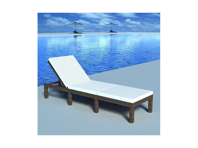 Chaise longue tissu blanc et résine tressée marron Ashné