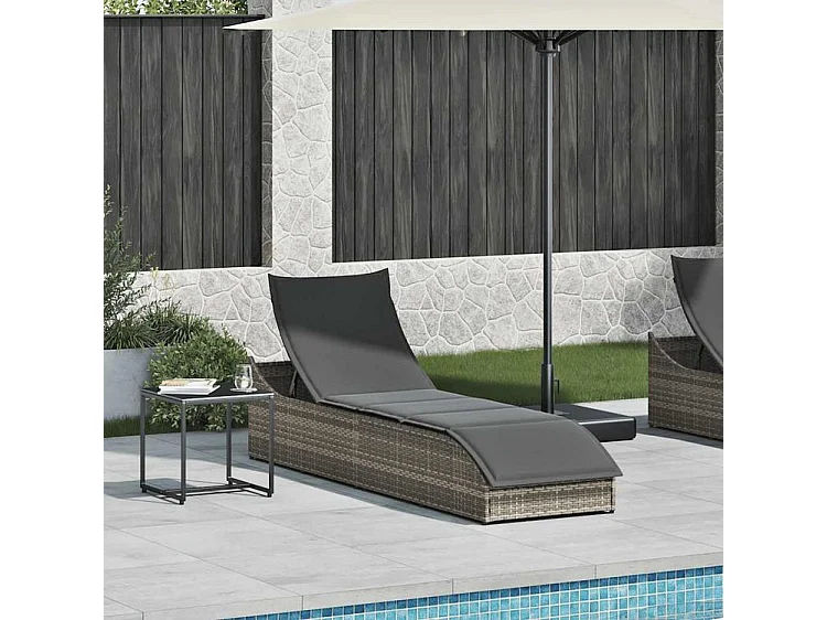 Chaise longue pliante coussin et rangement gris résine tressée