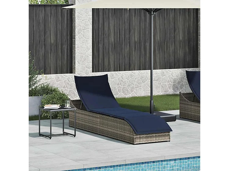 Chaise longue pliante coussin et rangement gris résine tressée