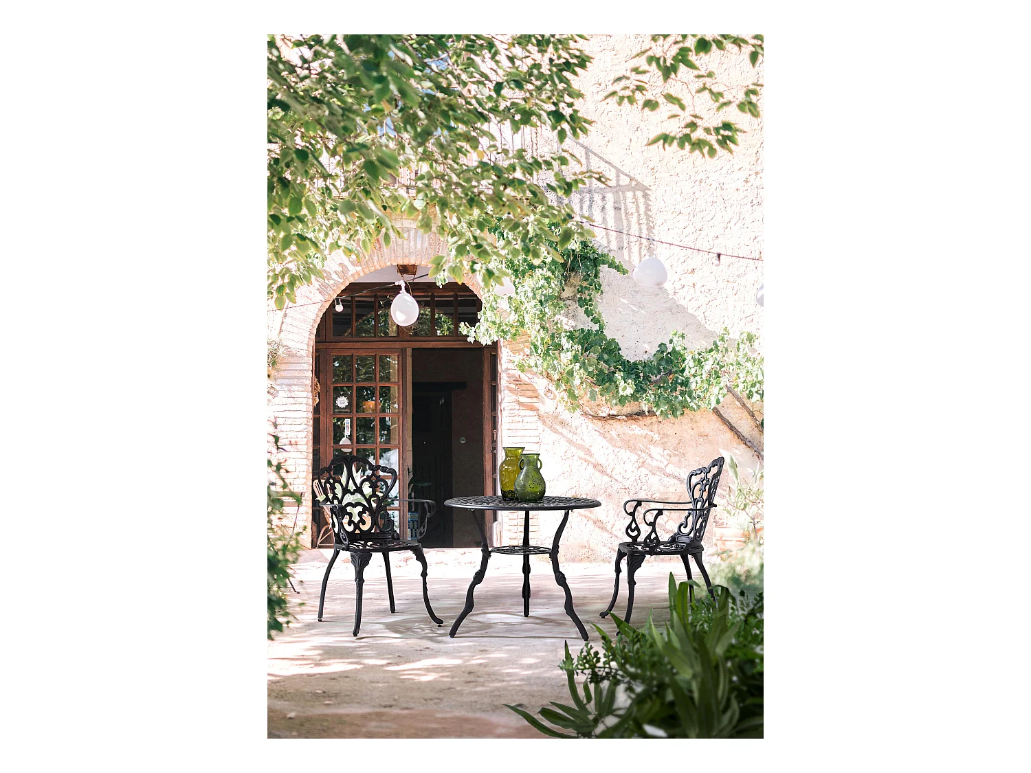 Table de jardin aluminium moulée anthracite Vikola 80cm