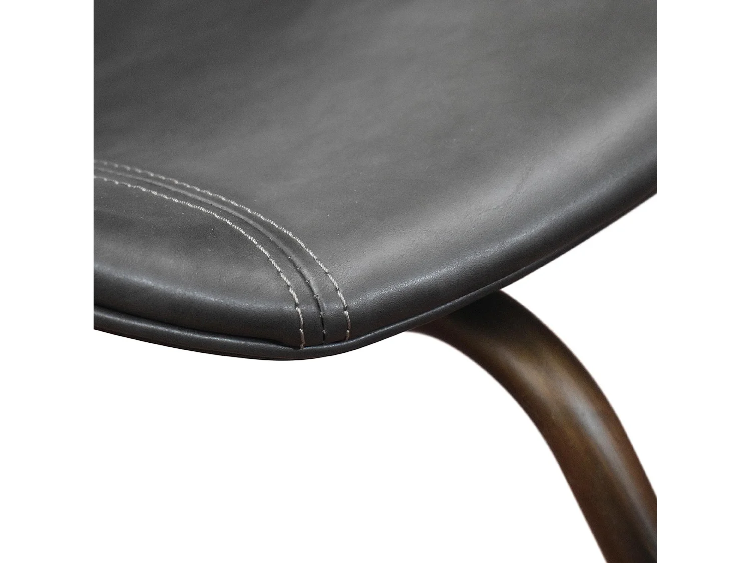 Set van 4 stoelen bekleed met antracietkleurig kunstleer en zwarte metalen poten - COPENAGHEN