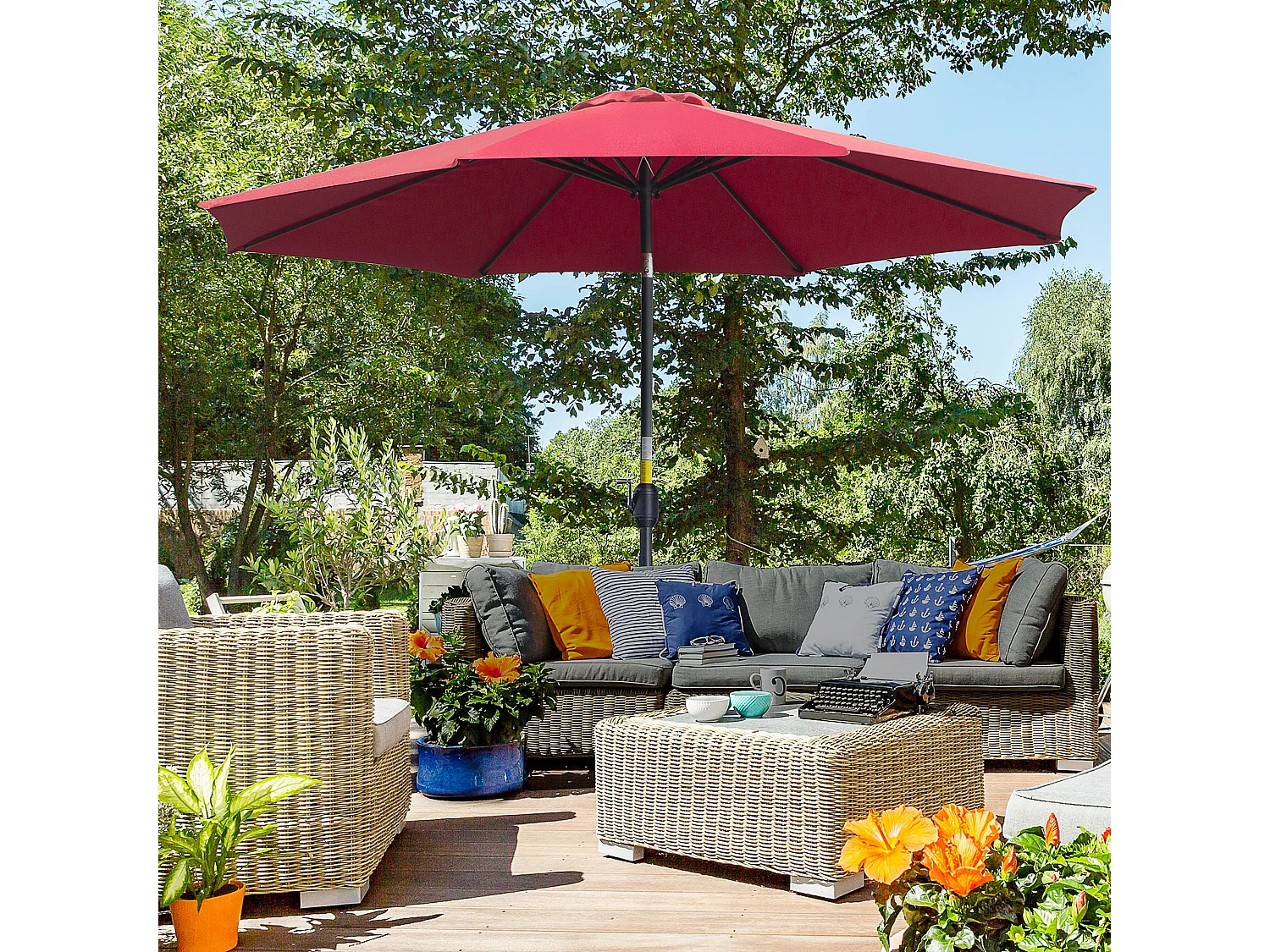 Parasol en métal rond polyester 180g/m² manivelle inclinable Ø 3 x 2,45 m bordeaux