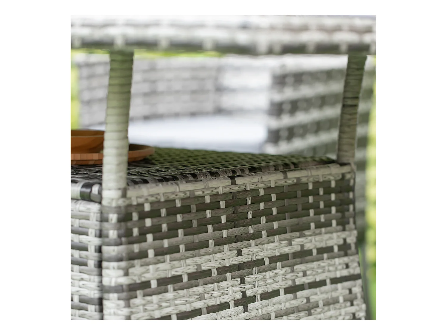 Polyrotan tuintafel met veiligheidsglas blad, modern design, metaal, grijszwart (150x85x74cm)