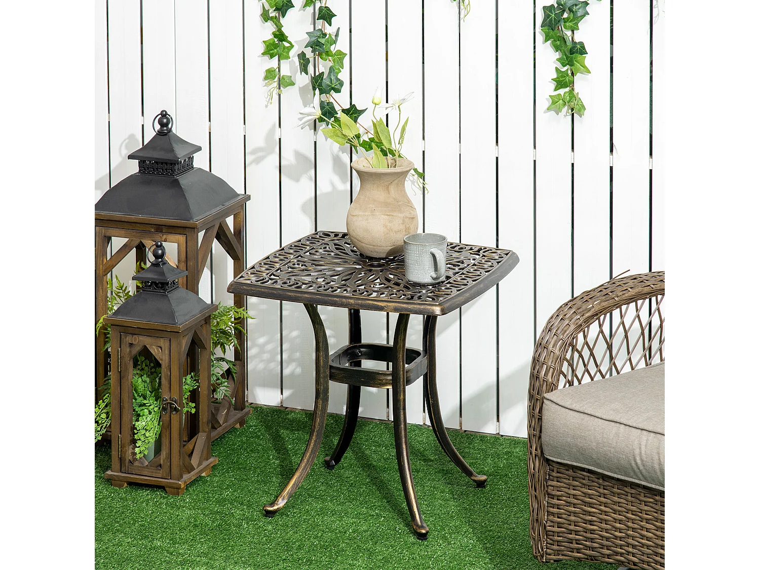 Table d'appoint extérieure avec trou pour parasol, aluminium, finition bronze (54x54x52.5 cm)