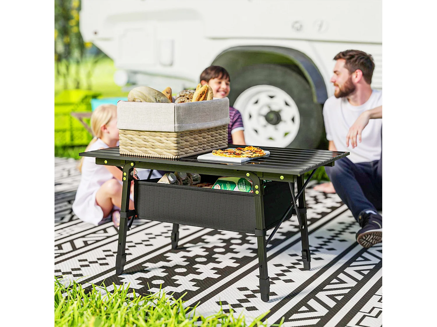 Table de camping pliable avec panier de rangement, hauteur réglable, aluminium, noir (90x55x45-66 cm)