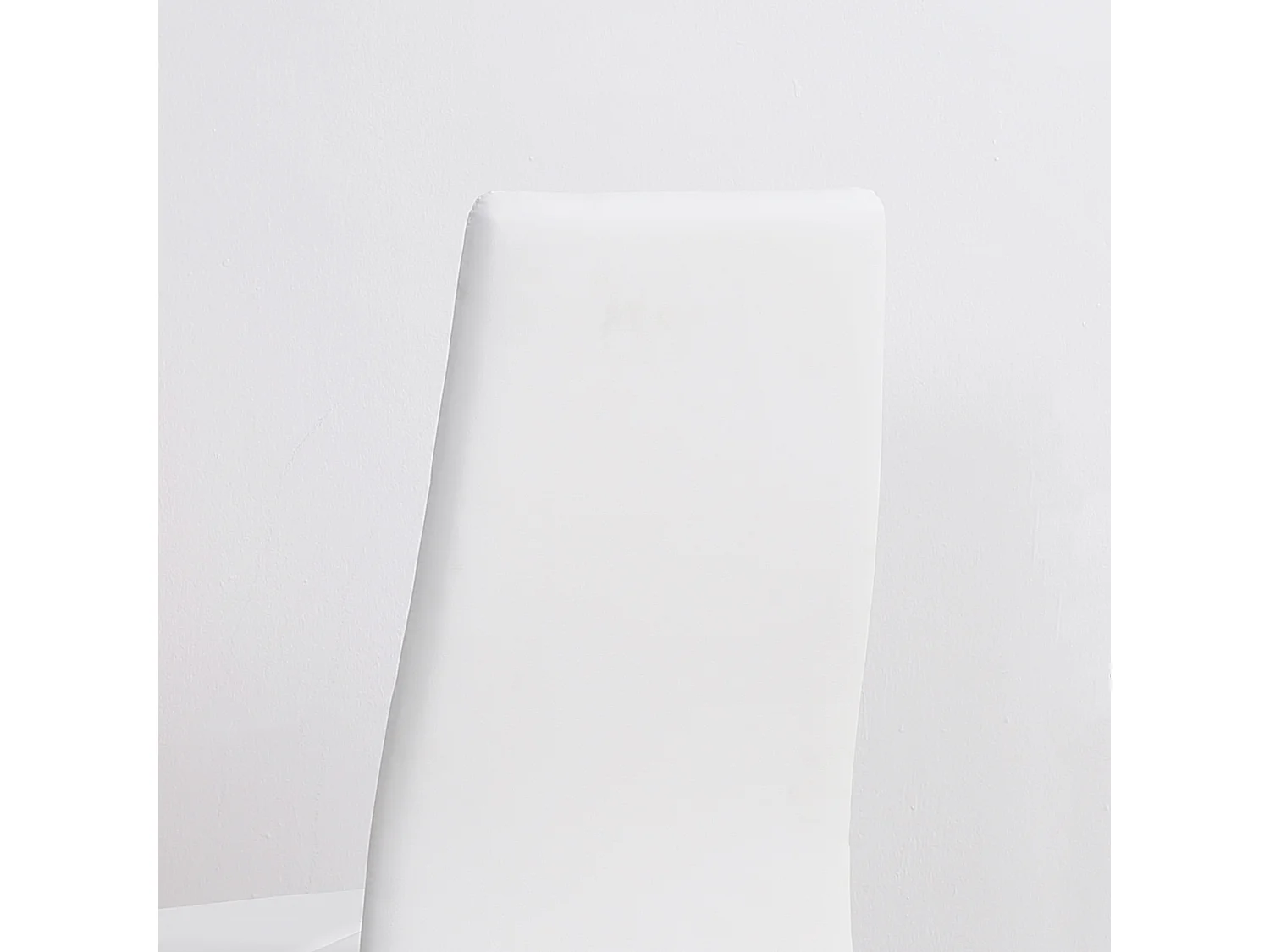 4 Chaises de salle à manger, avec dossier et pieds en métal, revêtement en simili cuir, blanc (50x41x97 cm)