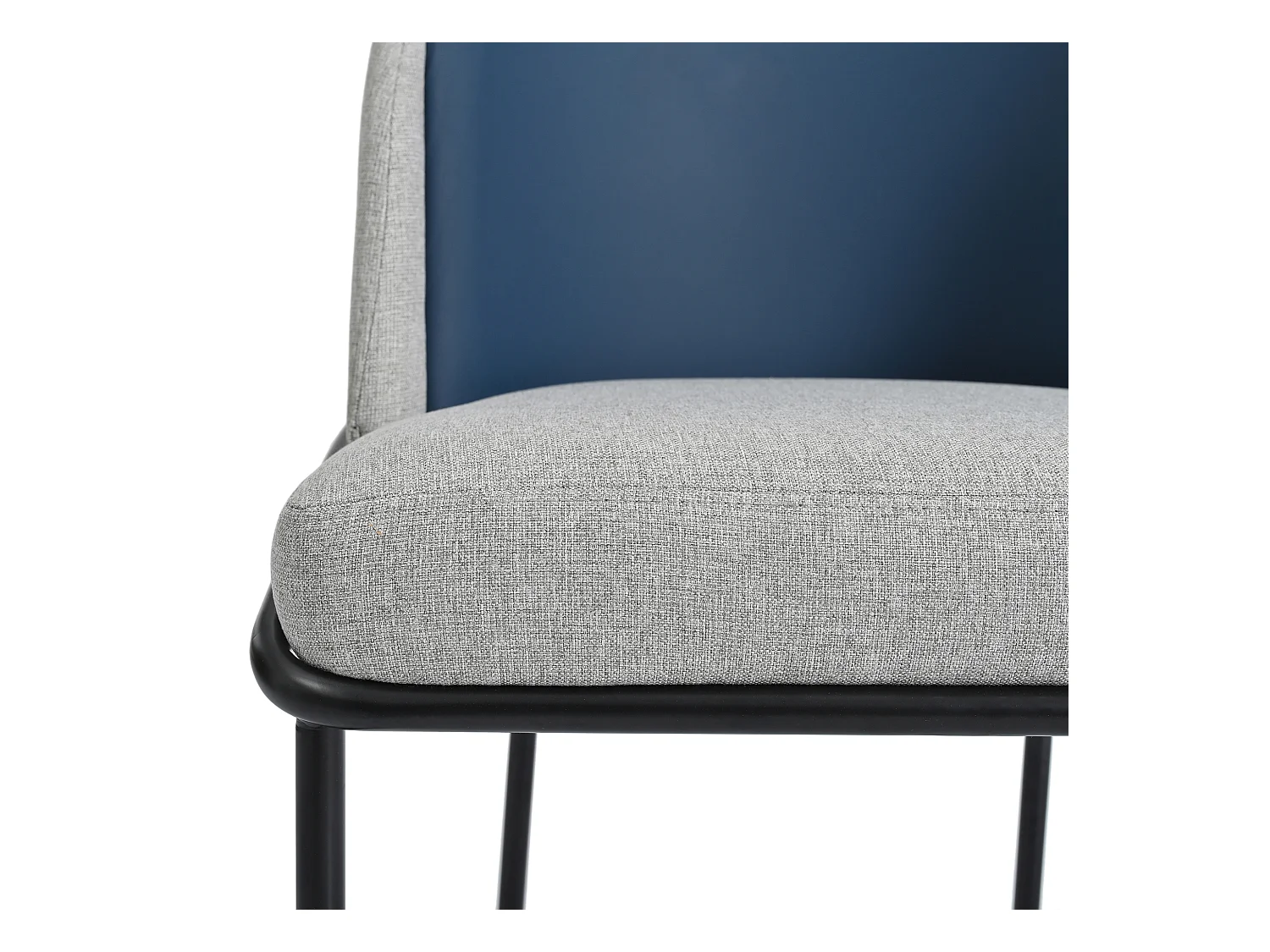 moderne designstoelen met schuine poten, metaal en hout, grijs en marineblauw (55x55x85cm)