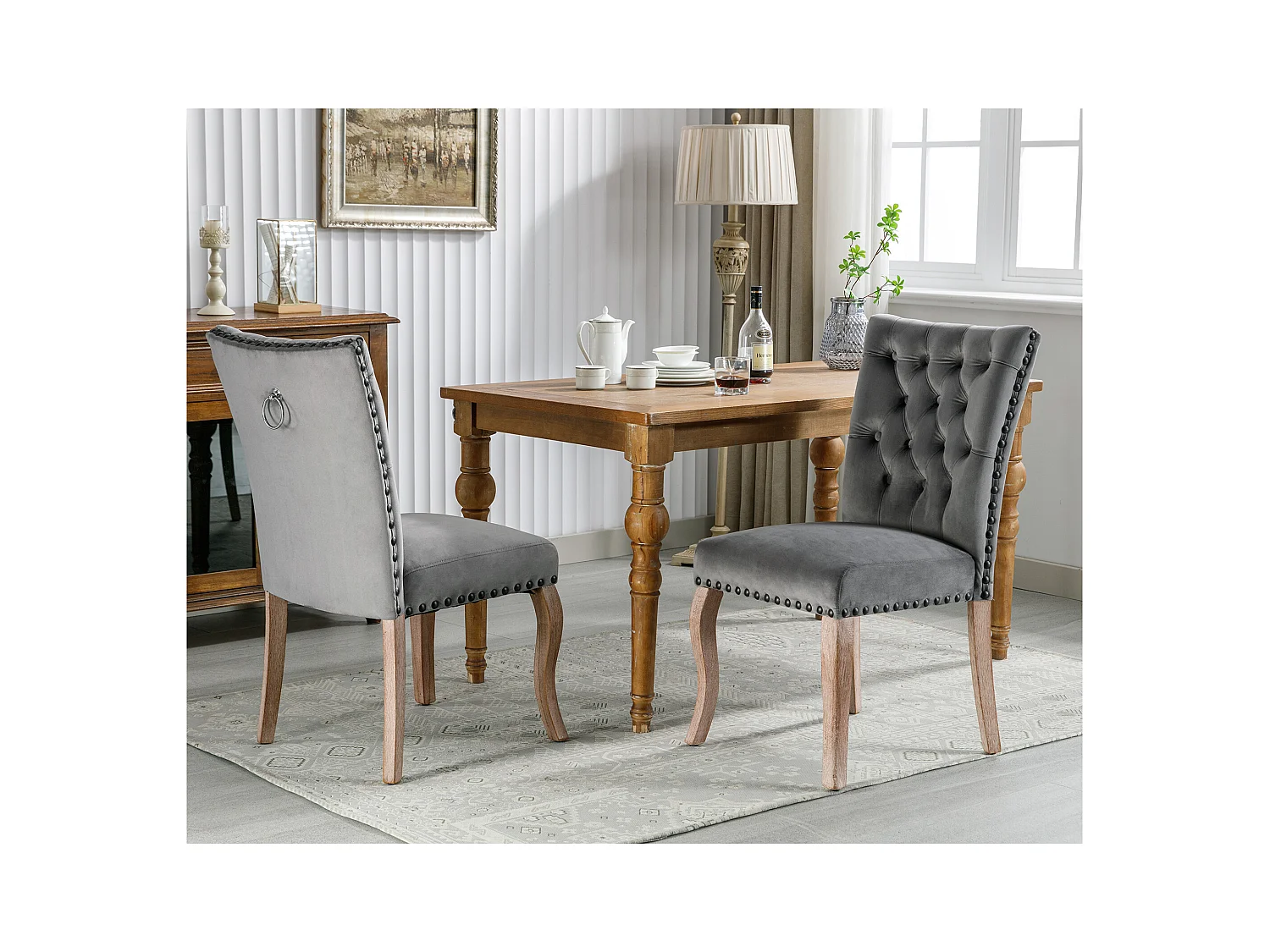 Chaise de salle à manger avec dossier décoré, en velours gris, pieds en bois massif, avec clous décoratifs, lot de 2 (49x63x95 cm)