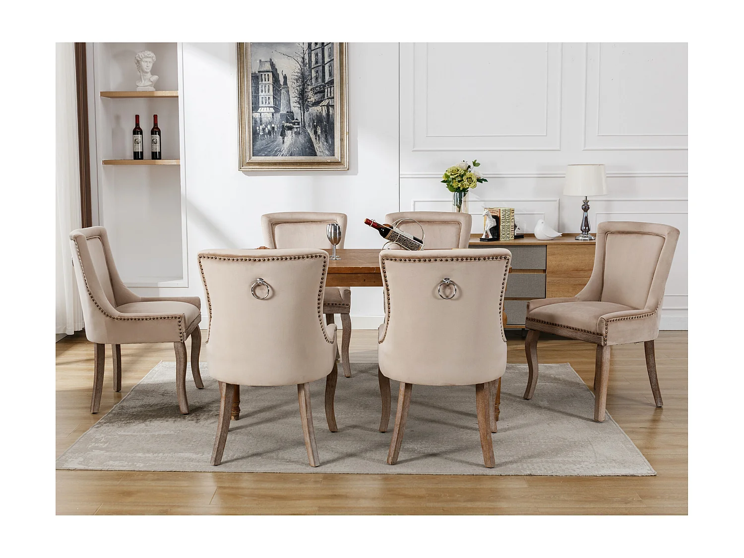 Silla de comedor de terciopelo beige con patas de madera maciza, diseño elegante con clavos decorativos (55x61x91 cm)