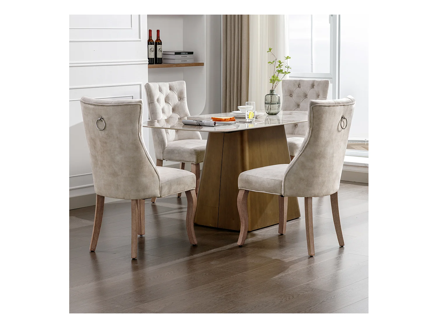 Sedia da pranzo, schienale alto in velluto beige, con lavorazione capitonné, gambe in legno massello, set da 4 (45x40x86 cm)