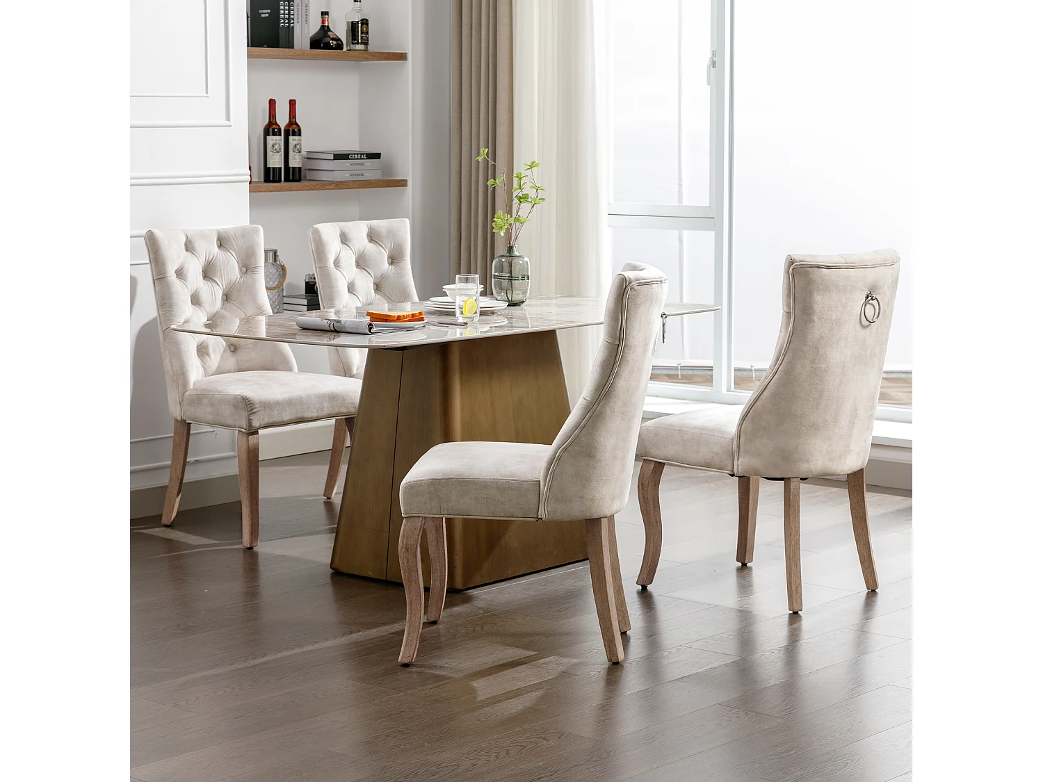 Chaise de salle à manger, Dossier haut en velours beige, avec capitonnage, Pieds en bois massif, Lot de 4 (45x40x86 cm)