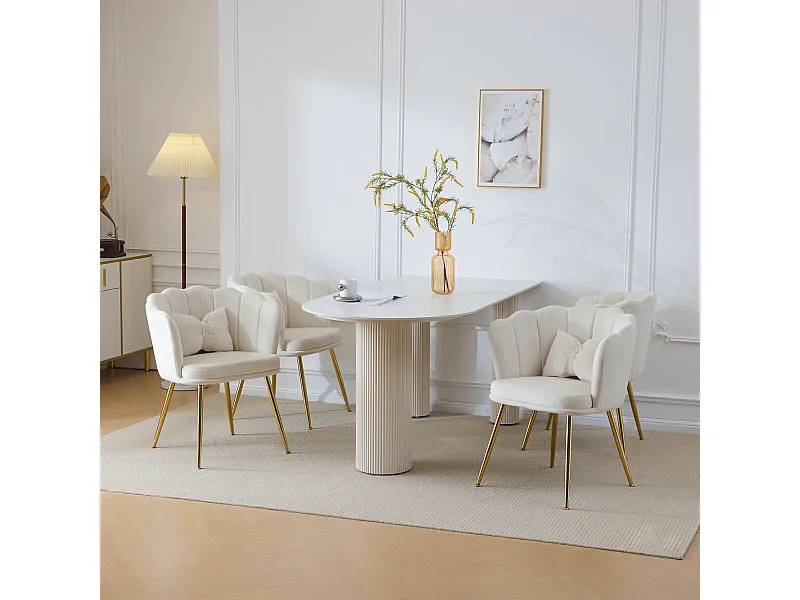 Set van 4 moderne fluwelen stoelen, woonkamerfauteuils met bloemblaadjesrugleuning, gouden metalen poten (63x58x77 cm)