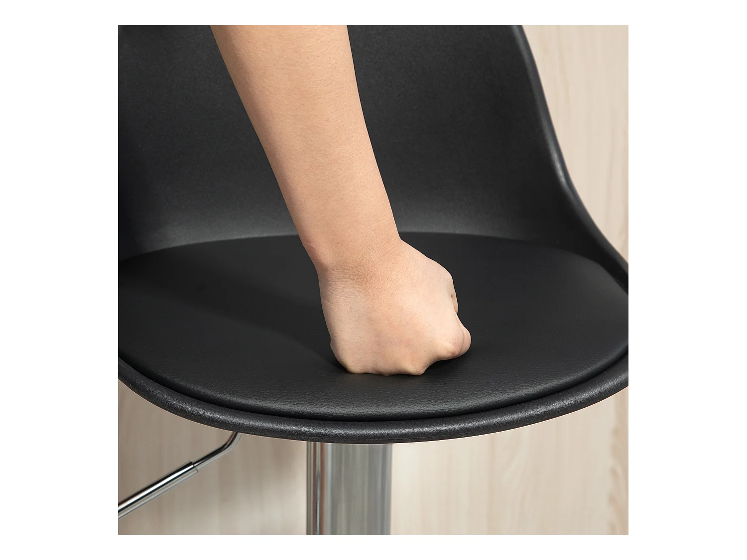 Tabouret de bar avec dossier, réglable en hauteur, pieds en métal, cuir synthétique, noir (42x38x82-104 cm)