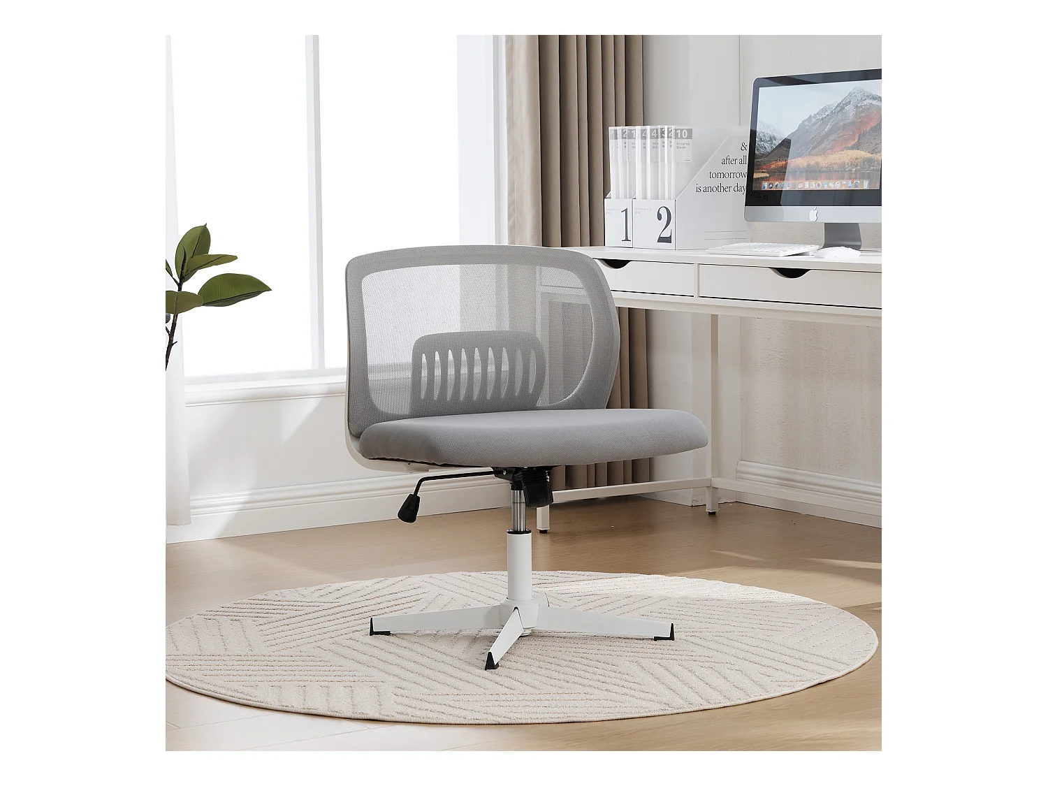 Fauteuil de bureau sans bras, dossier en mesh, siège large rembourré, inclinable et réglable en hauteur, pivotant à 360°, gris (61x55x73cm)
