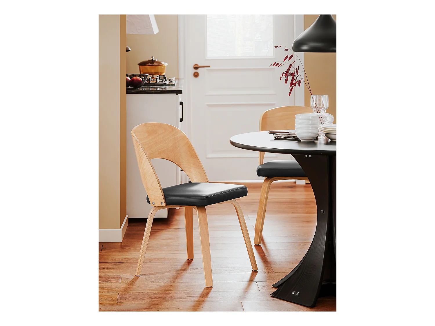 SoBuy FST97-SCH - Gestoffeerde stoel van hout en leer voor keuken/woonkamer L51xB60xH78cm