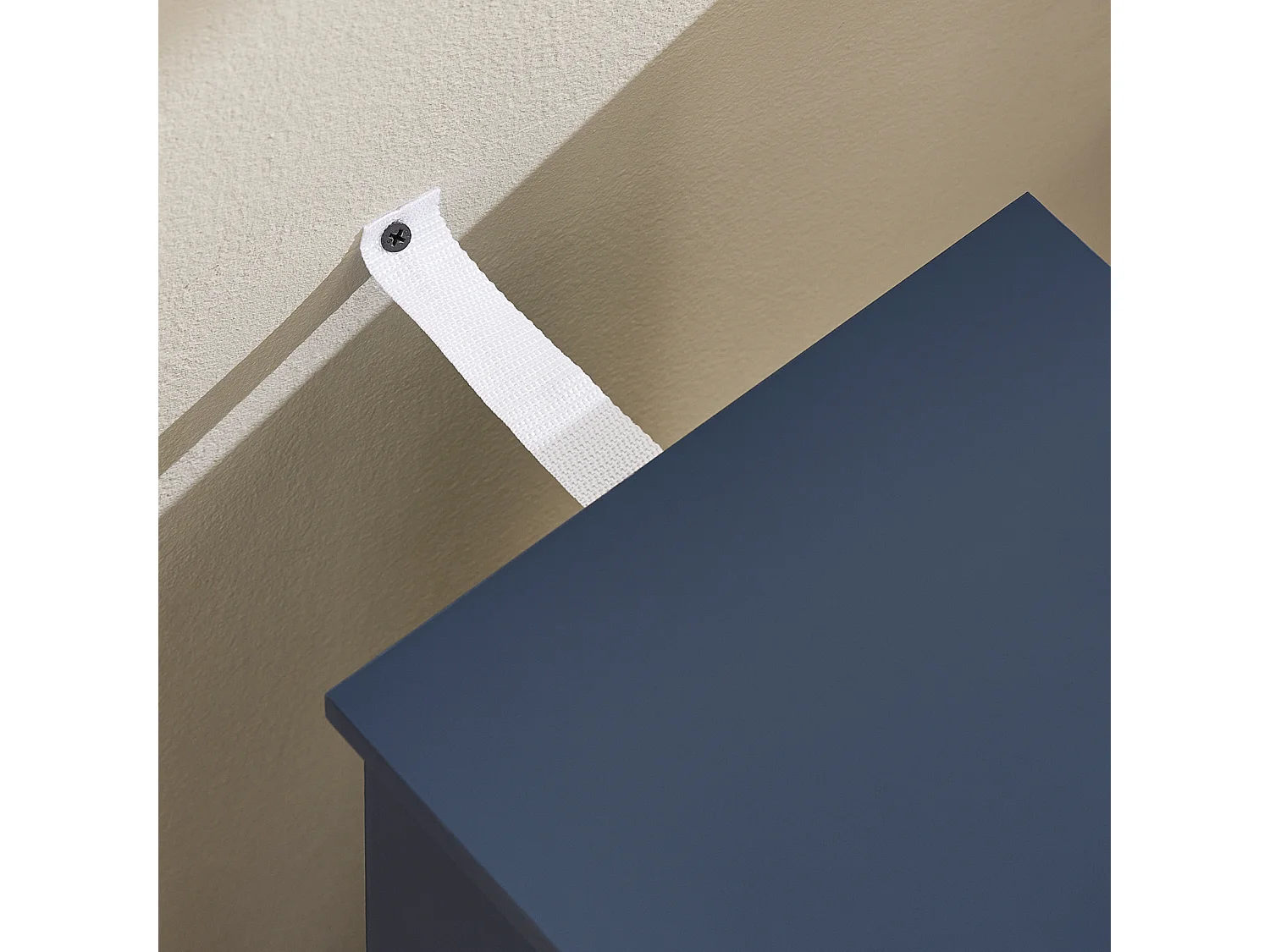 SoBuy BZR192-B - Meuble de salle de bain avec porte-rouleau et compartiment de nettoyage L22cm x L20cm x H82cm