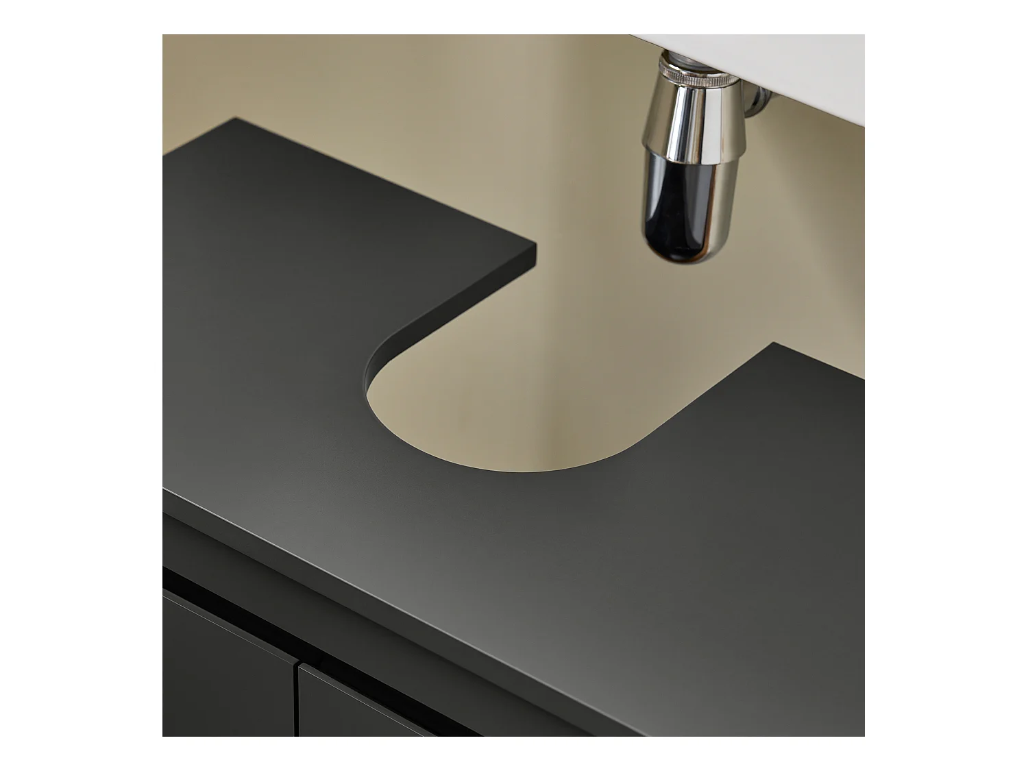 SoBuy BZR113-DG - Waschbeckenschrank mit Türen aus grauem Holz L60cm x B30cm x H58cm