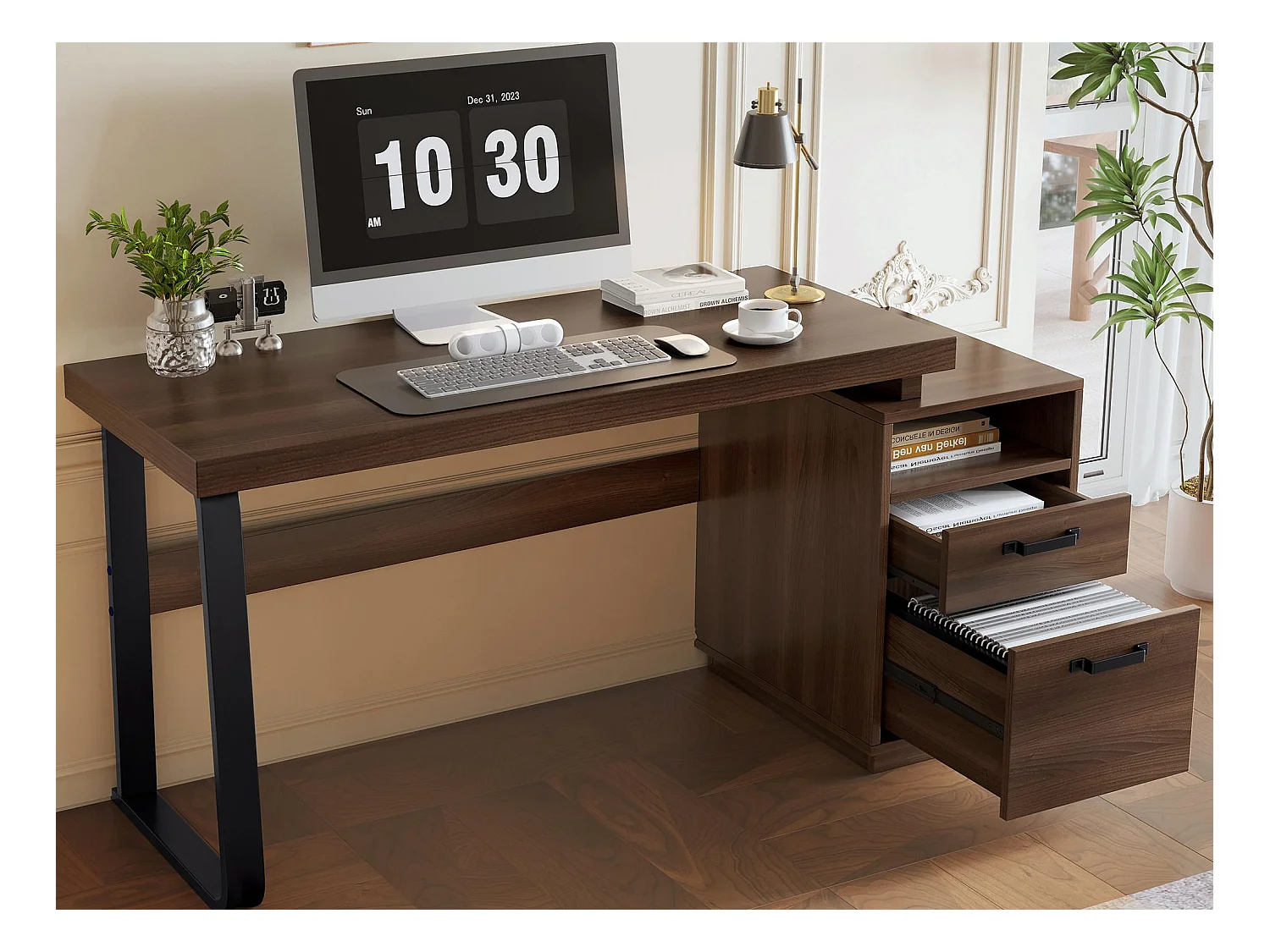 Proste biurko 135×54 cm - 2 ciche szuflady - przestronny blat - brązowy + czarny