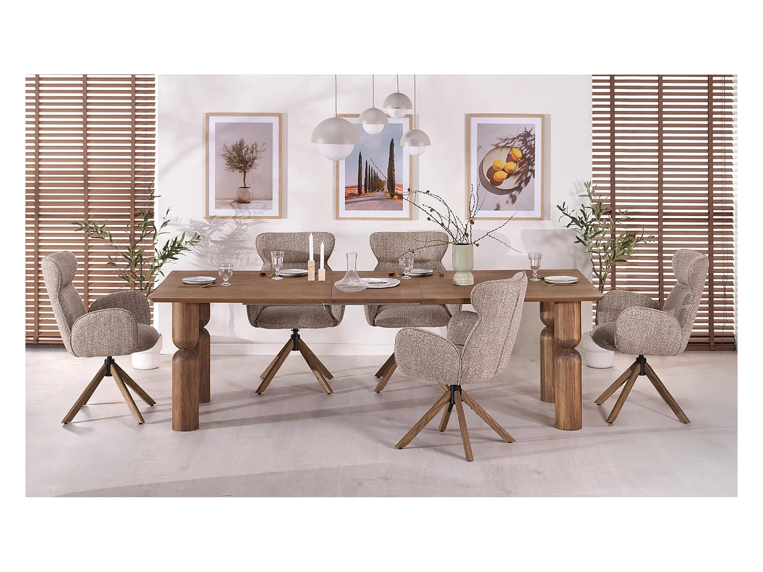 Sedia K585/Girevole/Rivestimento in tessuto/Marrone