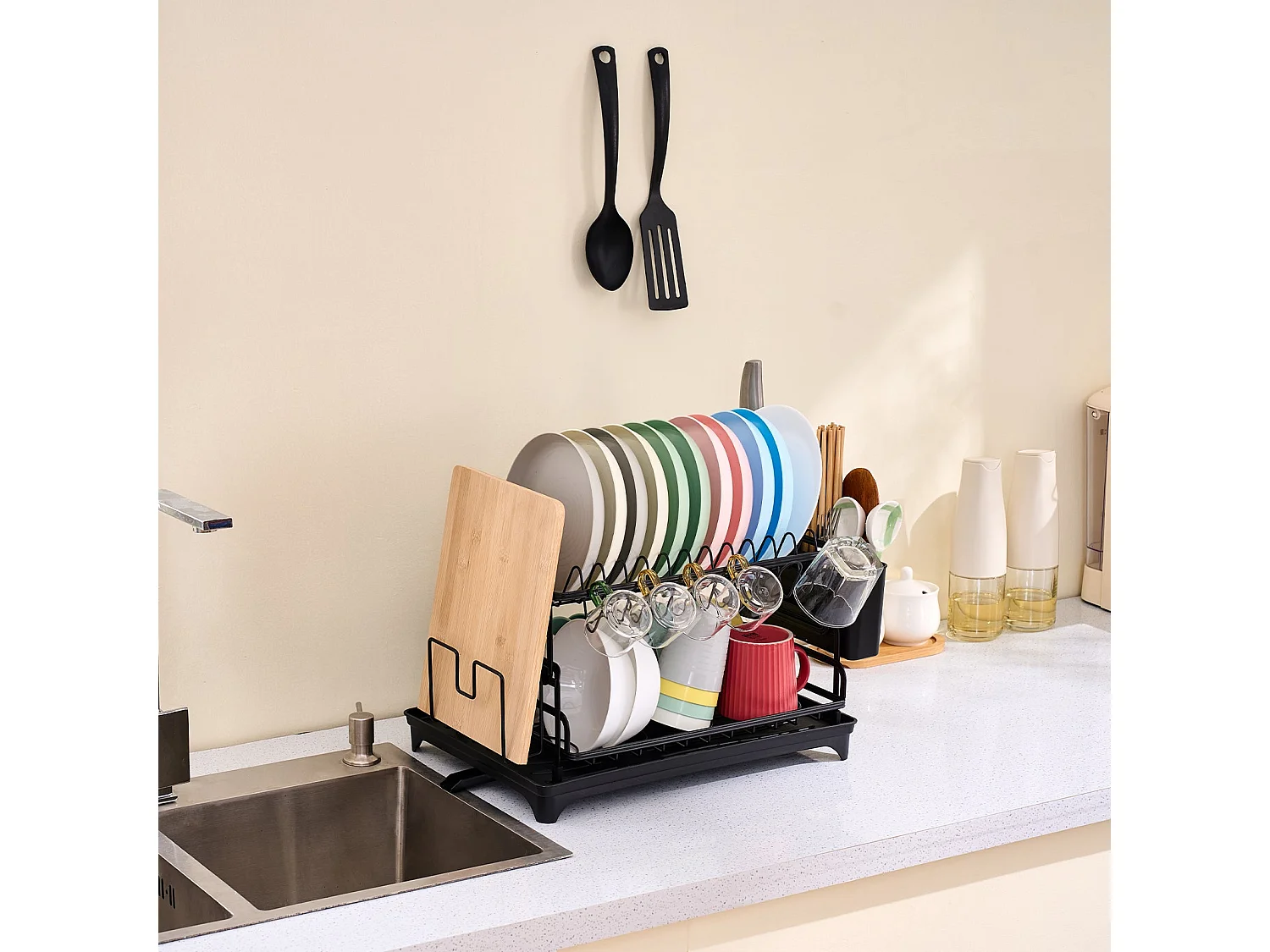 Égouttoir à Vaisselle Noir 2 Niveaux avec Porte-Ustensiles et Bac d'Égouttement – Design Pratique, Séchage Rapide et Hygiénique