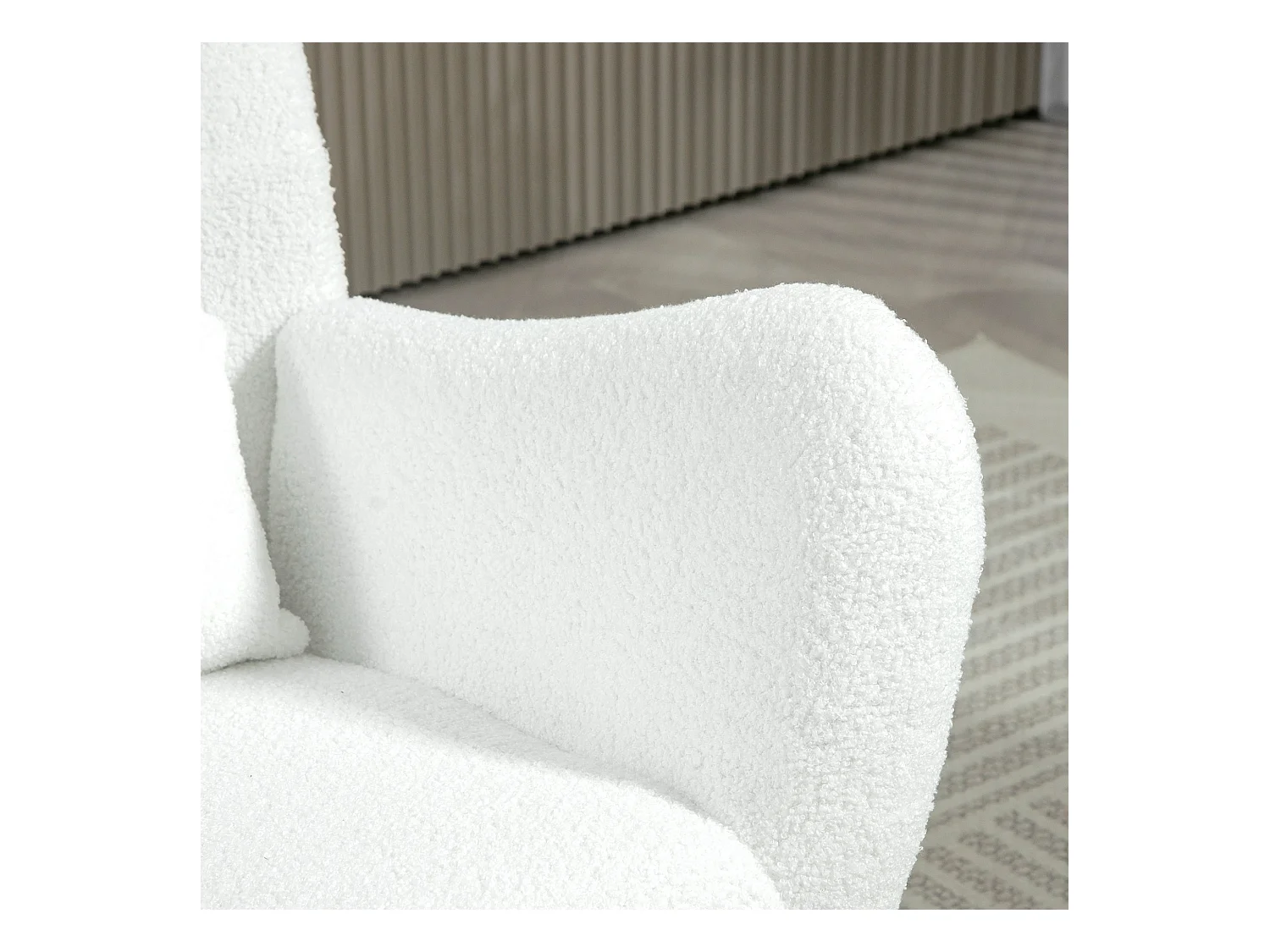 Fauteuil long,aspect peluche,accoudoirs,fauteuil d'allaitement avec piètement en bois