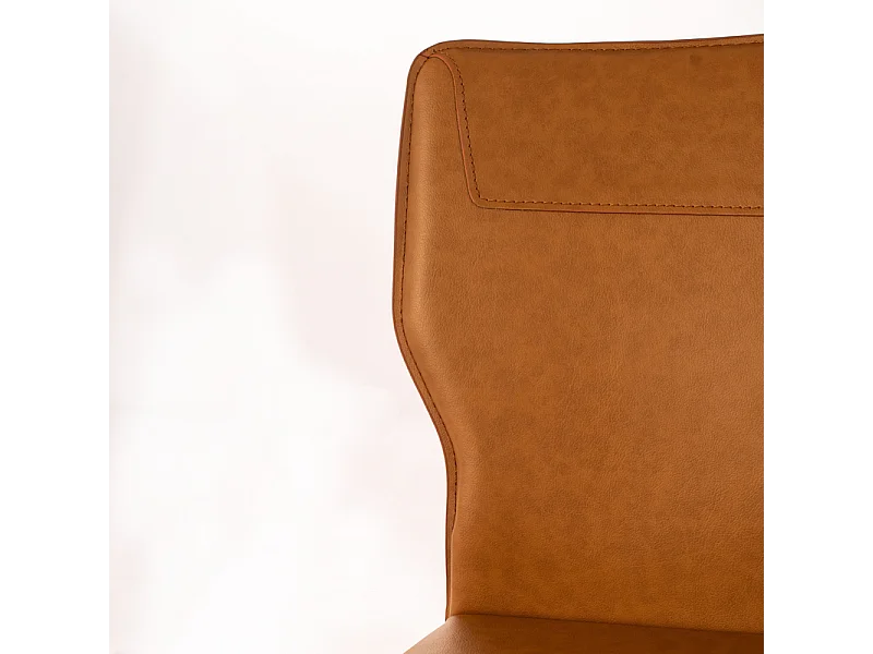 Set di 2 sedie in similcuoio marrone "Quito" moderne con gambe in metallo cm 44x56 86,5h