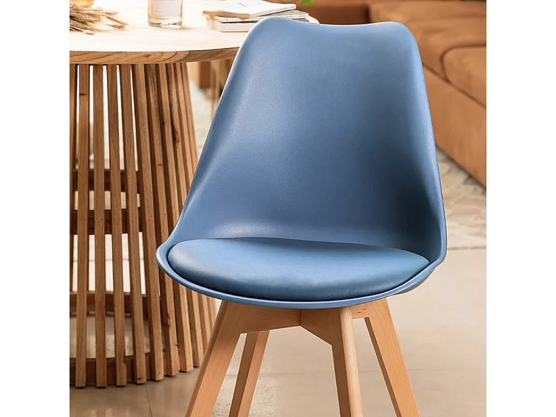 Set di 2 sedie imbottite in similpelle azzurre "Stilezze" poltrone con gambe in legno cm 52x48,5 82h