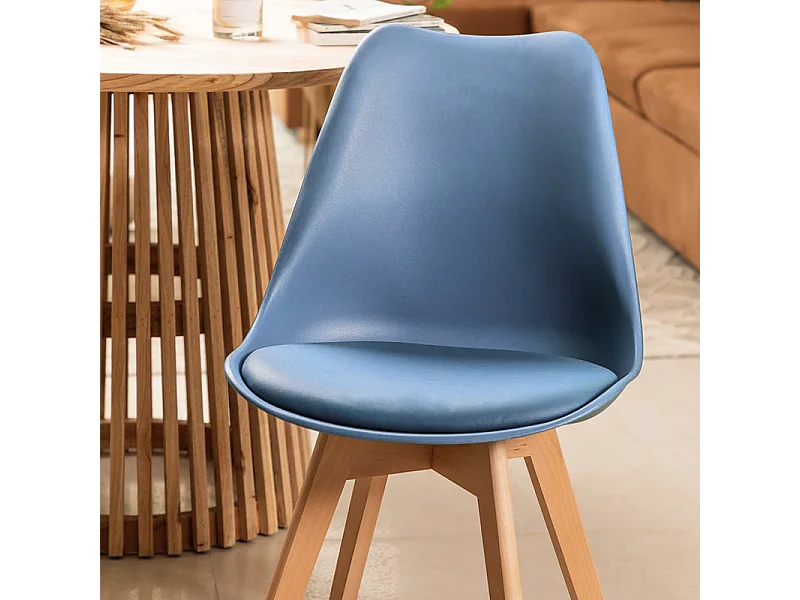 Set di 2 sedie imbottite in similpelle azzurre "Stilezze" poltrone con gambe in legno cm 52x48,5 82h