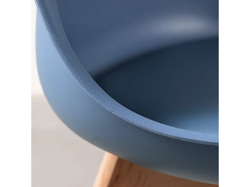 Set di 2 sedie imbottite in similpelle azzurre "Stilezze" poltrone con gambe in legno cm 52x48,5 82h