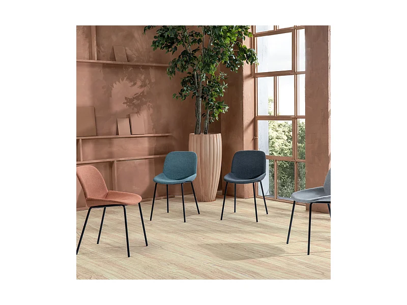 Set di 4 sedie da pranzo in tessuto acquamarina "Sami" con gambe in metallo verniciato eleganti moderne