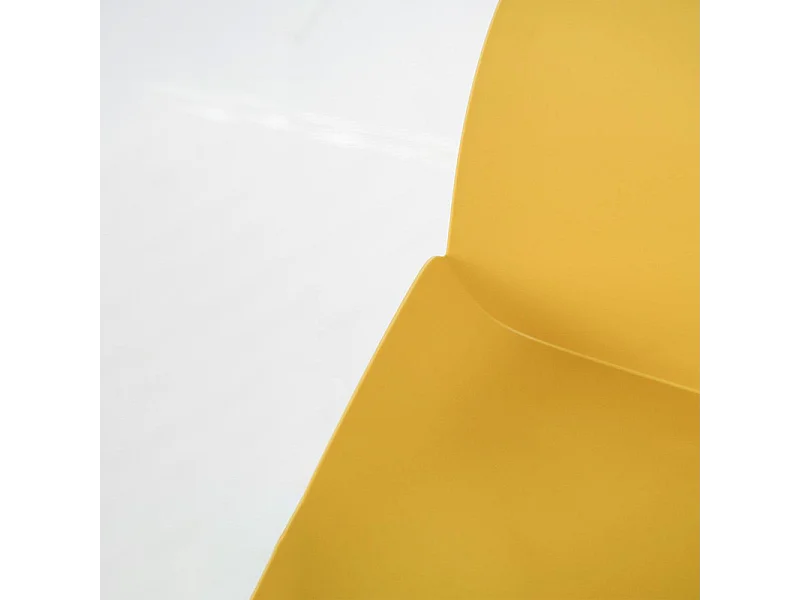 Lot de 4 chaises modernes en polypropylène jaune "Azzurra" avec structure en métal peint pour salon