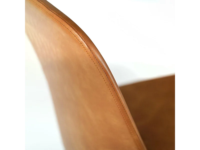 Zestaw 4 nowoczesnych krzeseł do jadalni w kolorze karmelowym "Damascus" obitych miękką w dotyku skórą ekologiczną