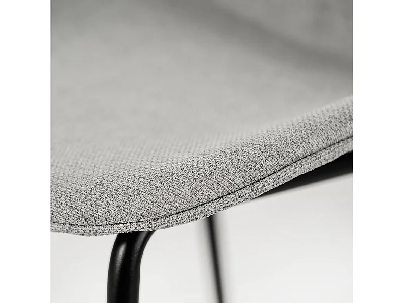 Set di 4 sedie da pranzo in tessuto grigio chiaro "Sami" con gambe in metallo verniciato eleganti moderne