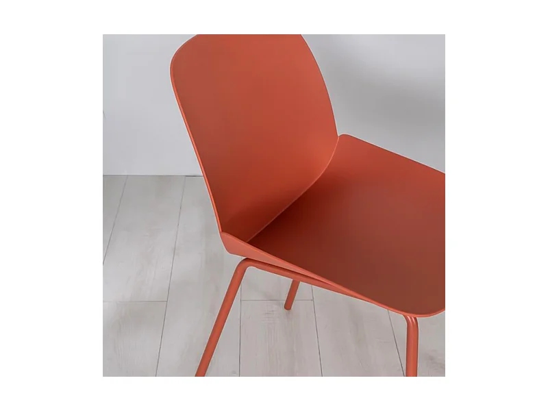 Lot de 4 chaises modernes en polypropylène orange "Azzurra" avec structure en métal peint pour salon