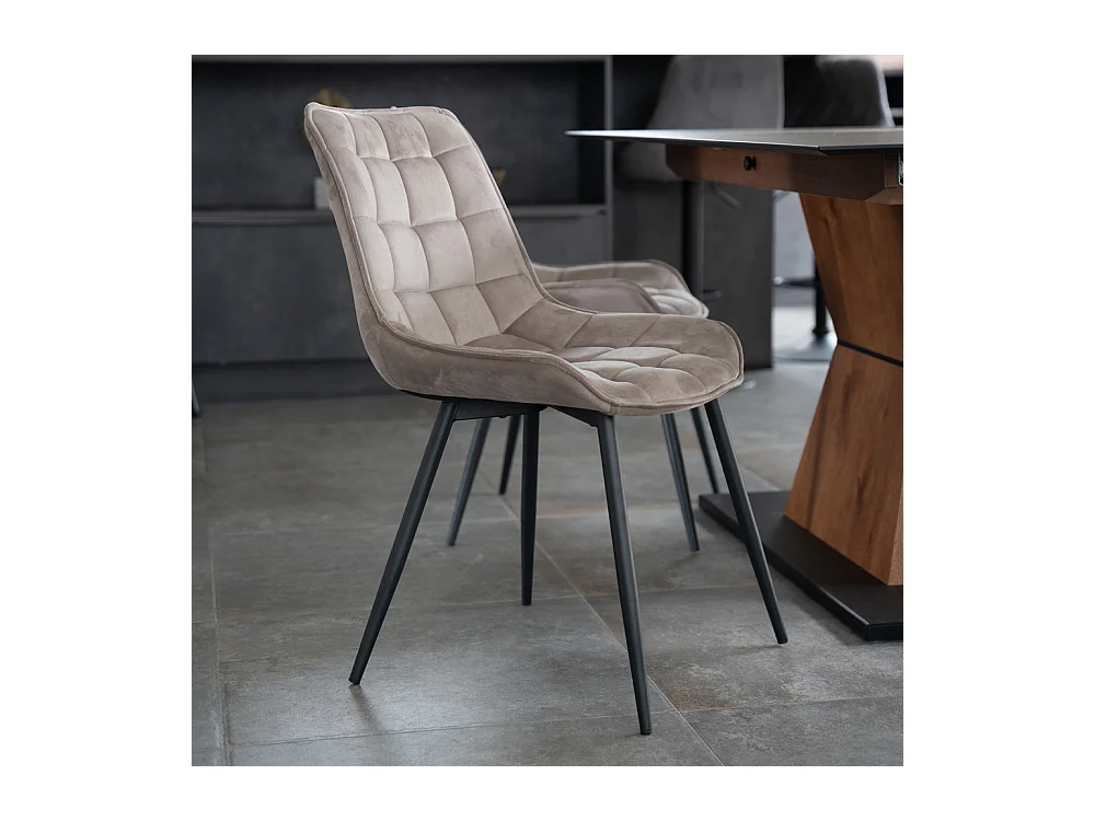 Home Deluxe Chaise de salle à manger IKALO velours marron clair Quantité : 2