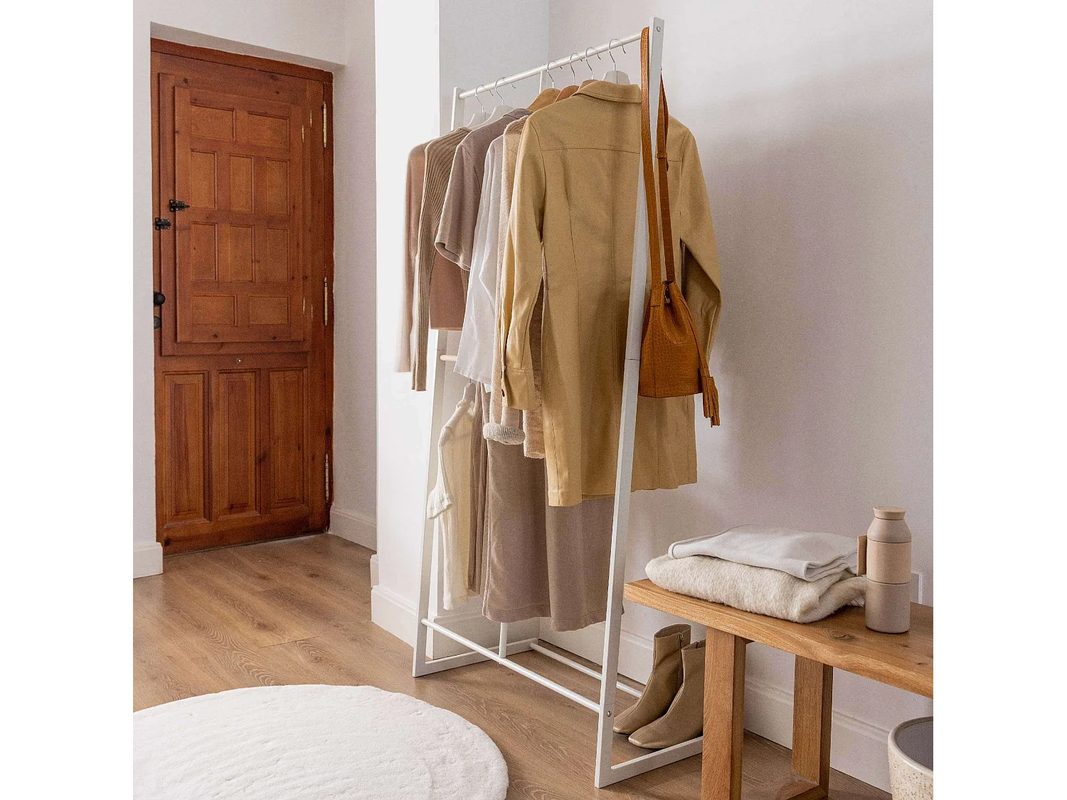 Perchero Burro  Hangy One 15 Blanco - Newlux