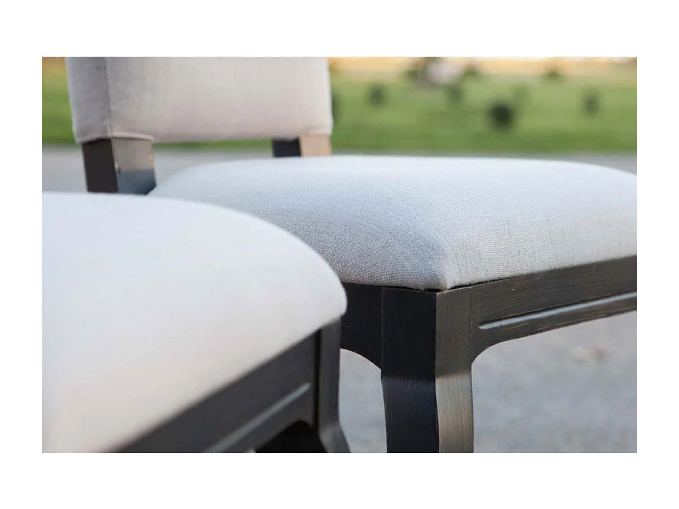 Chaise en Bois Noir de Qualité par Interior's