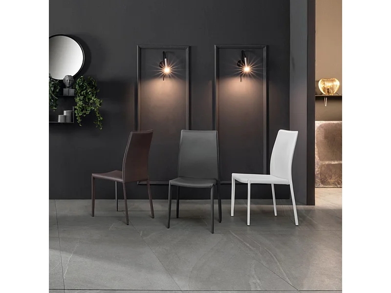 Set di 4 sedie da pranzo in similcuoio bianco "Fiordaliso" vintage impilabili cm 41x42 95h