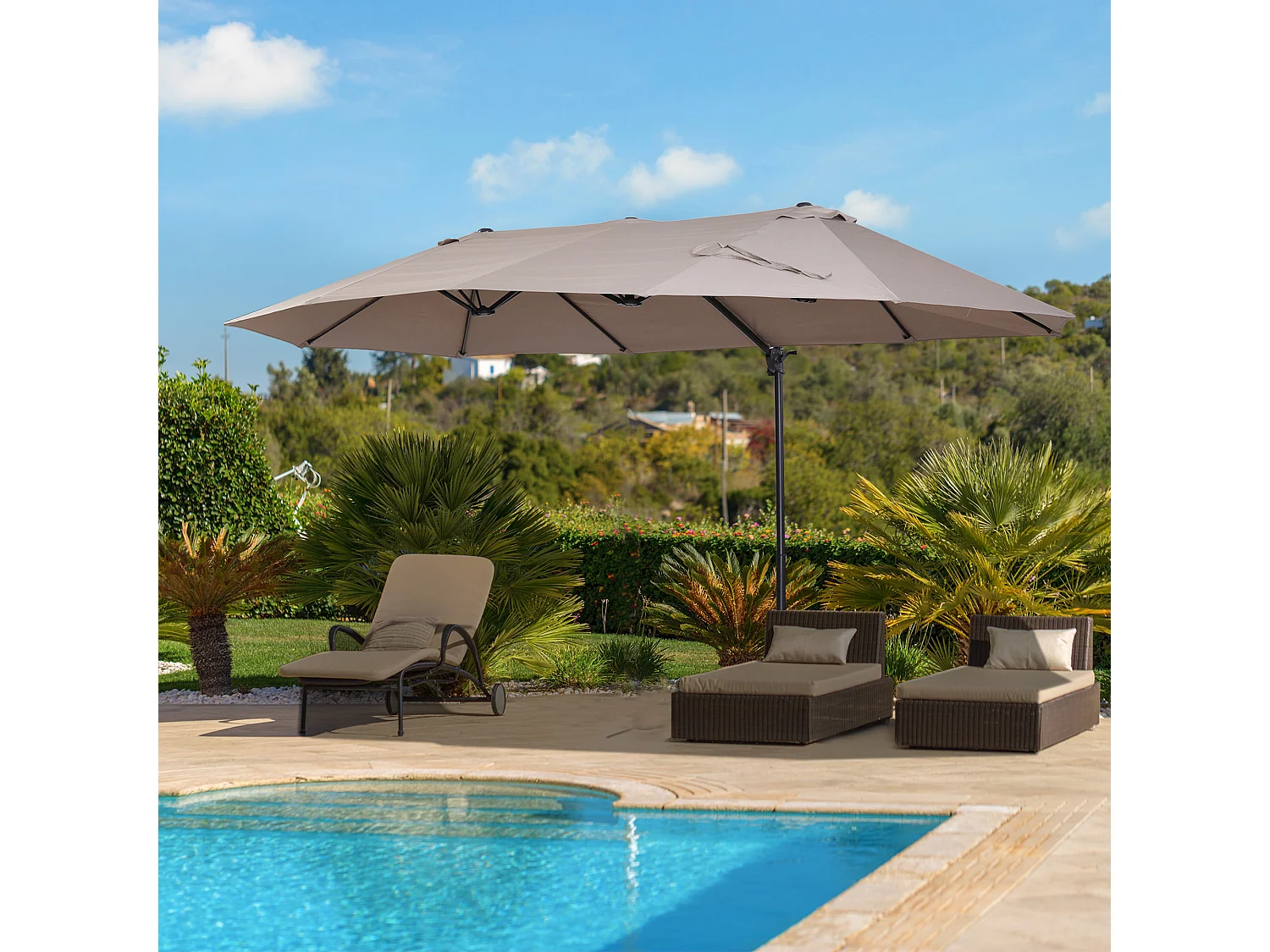 Parasol déporté grande taille XXL inclinable dim. 4,4L x 2,7l x 2,5H m piètement en acier inclus polyester marron