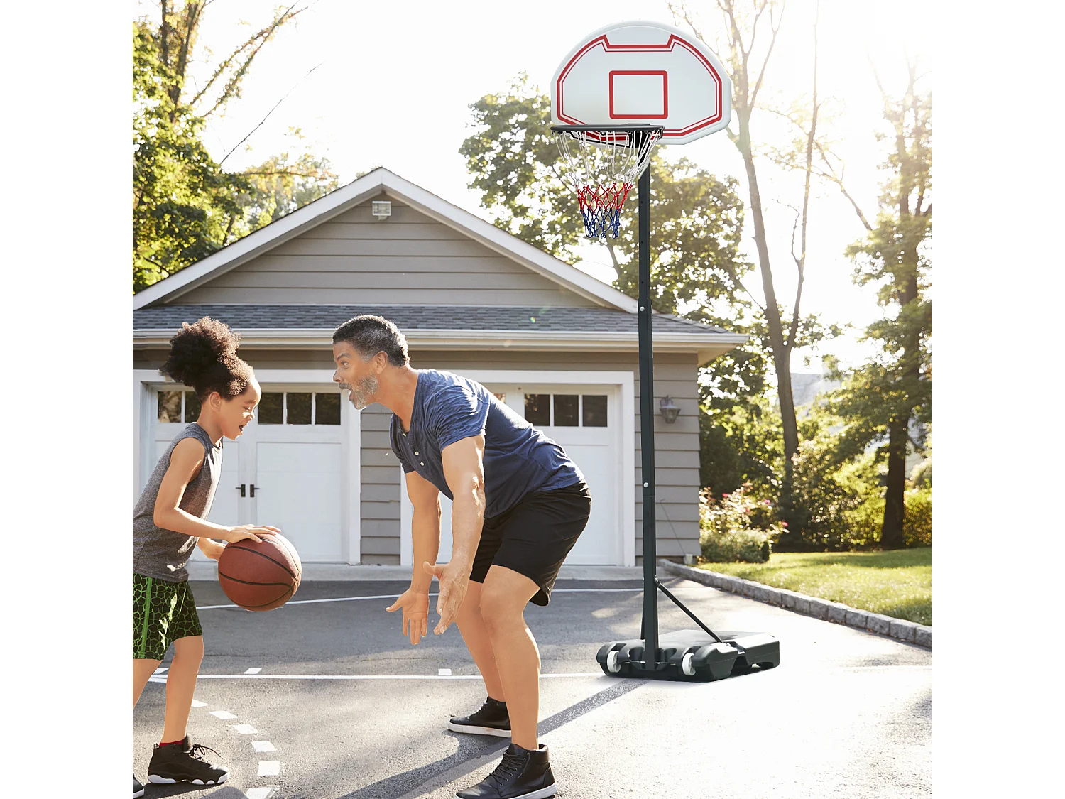 Panier de Basket-Ball sur pied avec poteau panneau, base de lestage sur roulettes hauteur réglable 1,9 - 2,5 m noir blanc